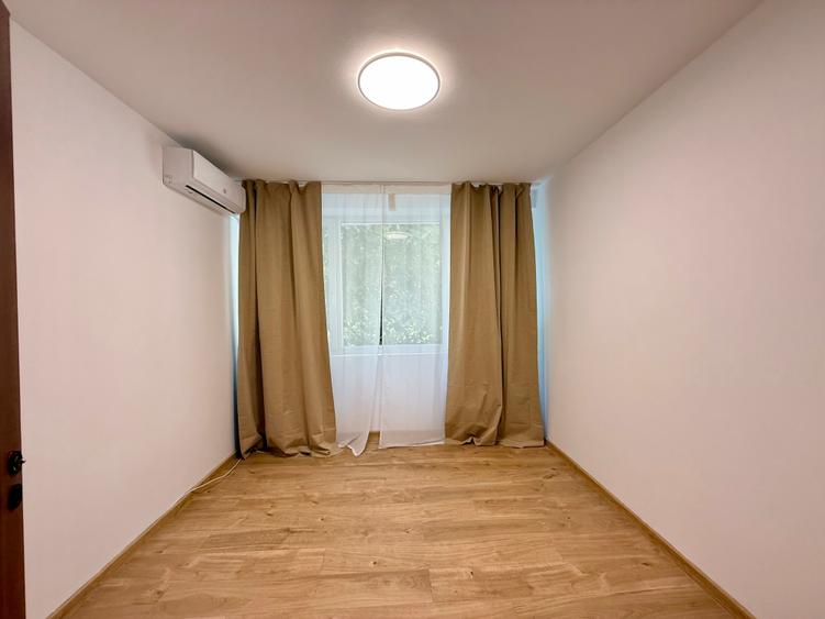 Apartament cu 3 camere semidecomandat în Iancului