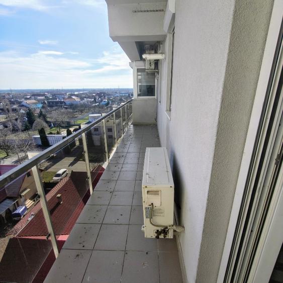 Apartament cu 2 camere semidecomandat în Micălaca
