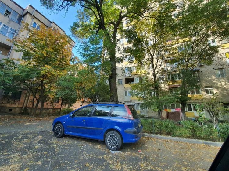 Garsonieră semidecomandată în Brazda lui Novac