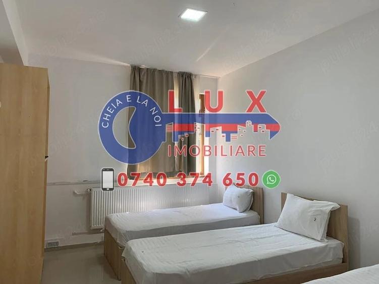Casă cu 6 camere cu Teren 200 Mp în Babadag
