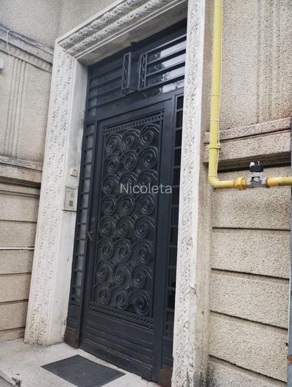 Vand apartament 3 camere, zona Calea Calarasi