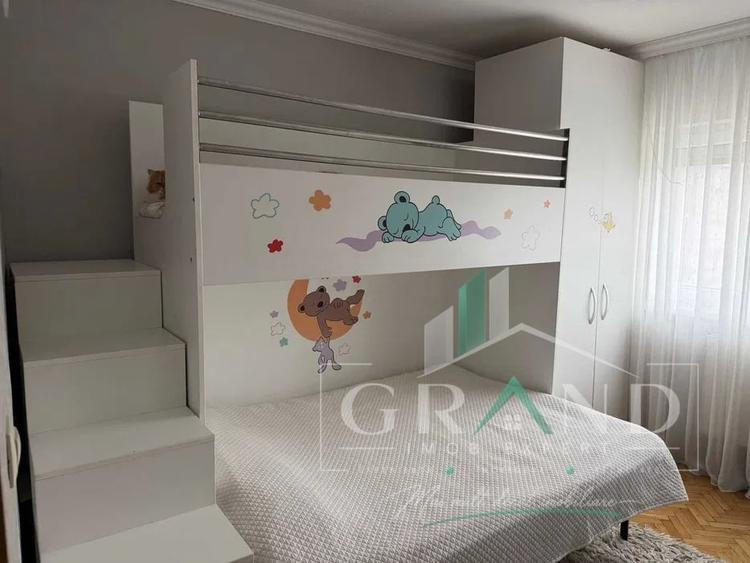 Apartament cu 3 camere decomandat, mobilat în Mănăștur