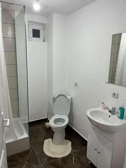 Apartament cu 2 camere semidecomandat în Exterior Sud