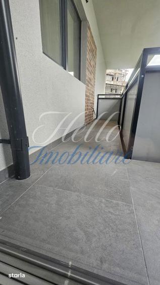 Apartament cu 3 camere semidecomandat în Florești