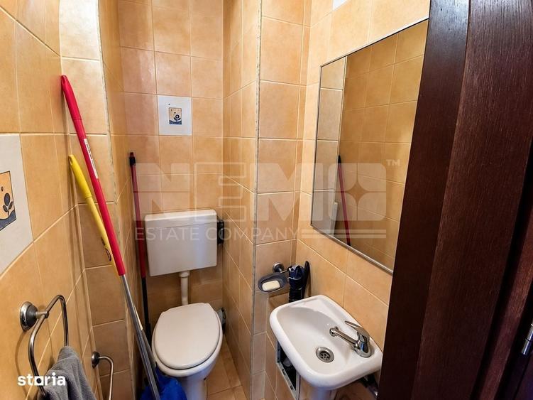 Apartament cu 4 camere în Roșu