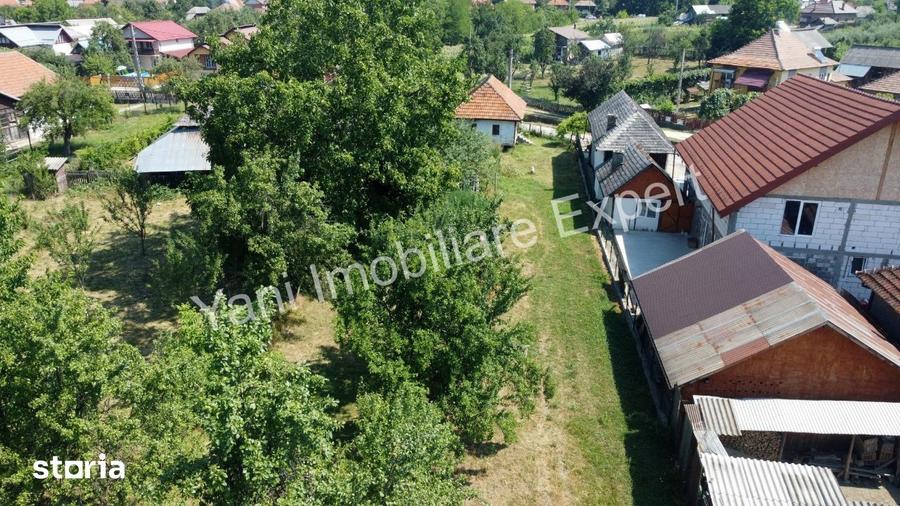 Teren de 860 mp, în Albești