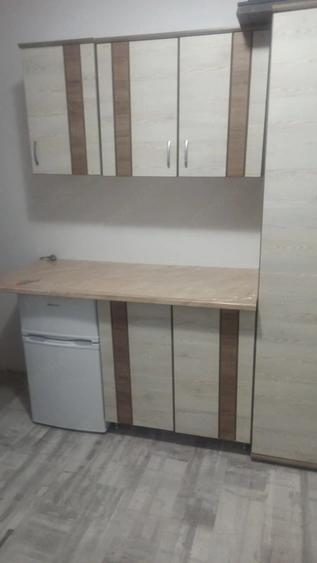 Garsonieră decomandată în Central