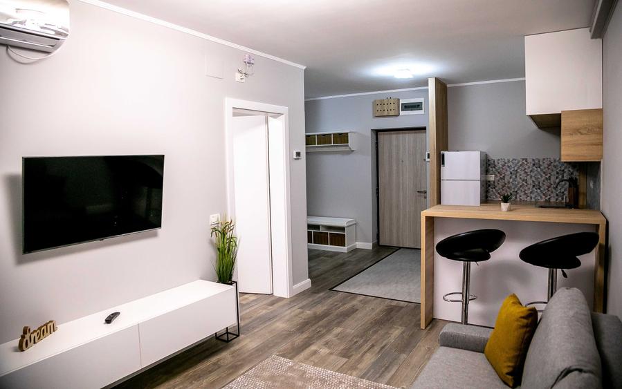 Apartament cu 2 camere decomandat în Tomis Nord