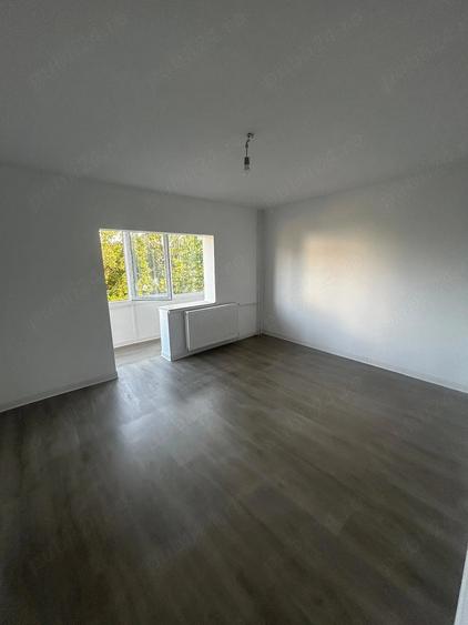 Apartament cu 2 camere semidecomandat în Odobescu