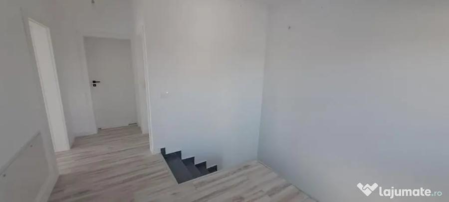 Comision 0%, Miroslava - casa parter + etaj + pod - 16