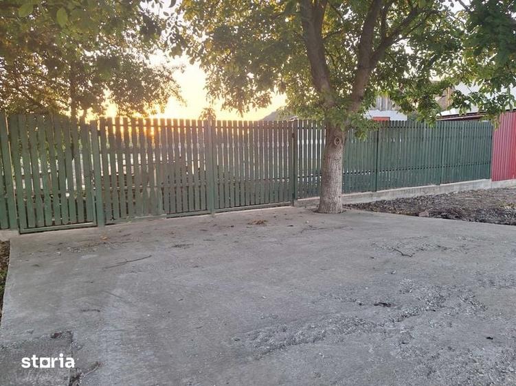 Teren de 1000 mp, în Central