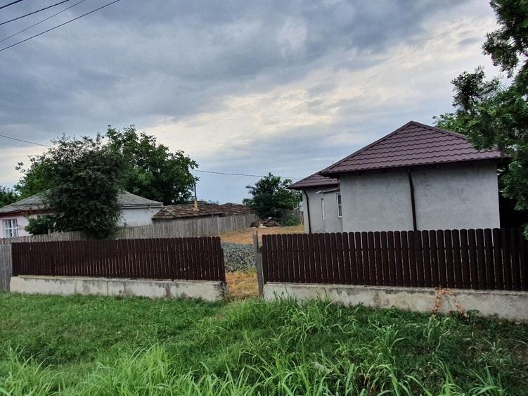 Casă cu 4 camere în Seimeni