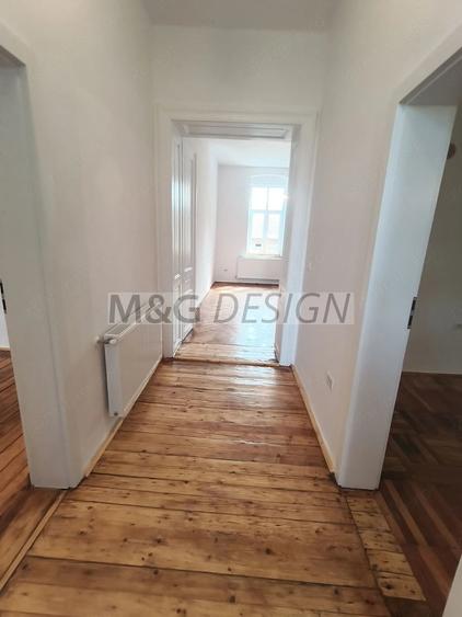 Apartament cu 3 camere în Bălcescu