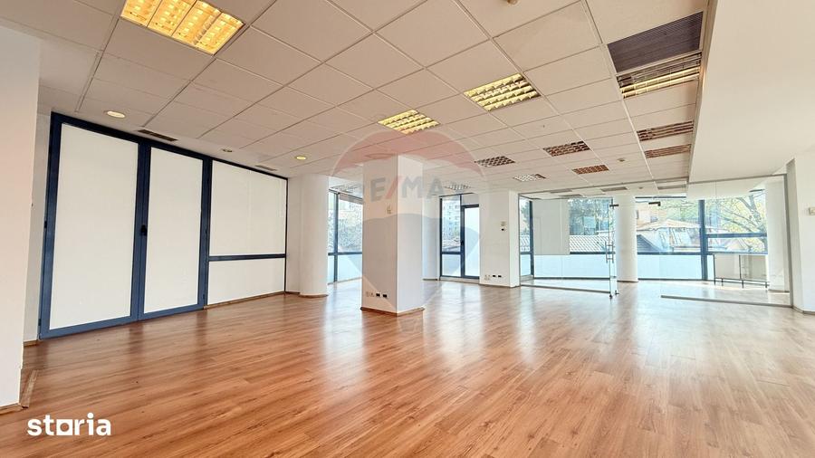 Spațiu comercial, de 260 mp, în Gara de Nord