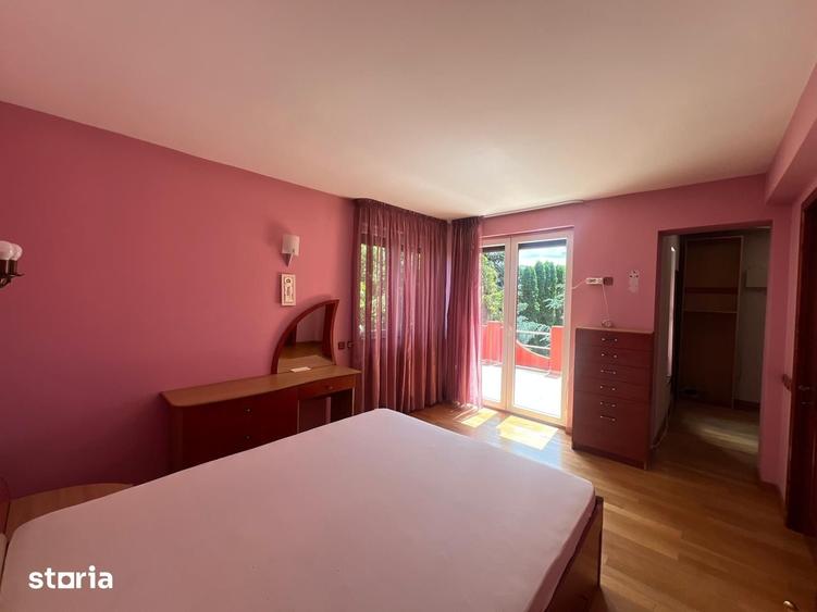 Casă cu 4 camere cu Teren 678 Mp în Europa