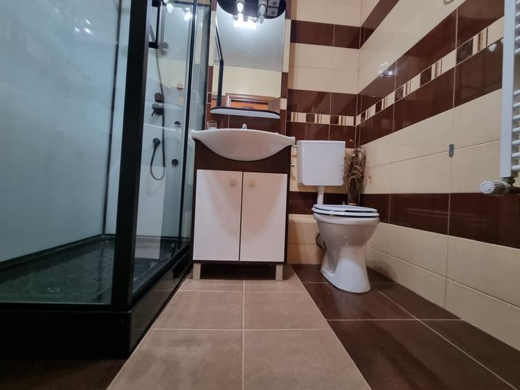 Apartament cu 3 camere decomandat, mobilat în Ștefan cel Mare