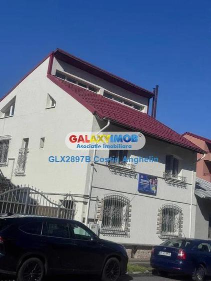 Casă cu 7 camere cu Teren 170 Mp în Cotroceni