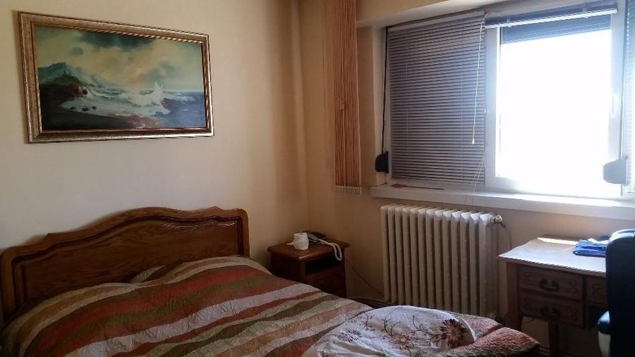 Apartament cu 2 camere decomandat în Radu Negru