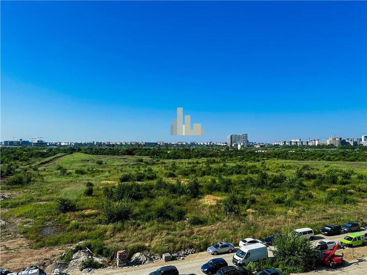 Apartament cu 3 camere semidecomandat, mobilat în Pipera