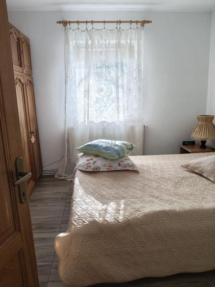 Casă individuală cu 3 camere cu Canalizare în Nord-Est