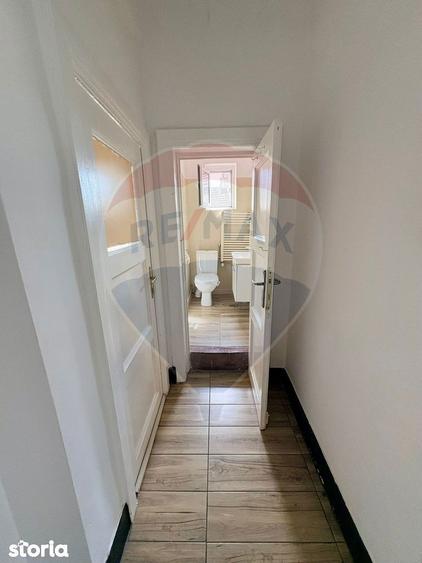 Casă cu 6 camere cu Teren 593.28 Mp în Pantelimon