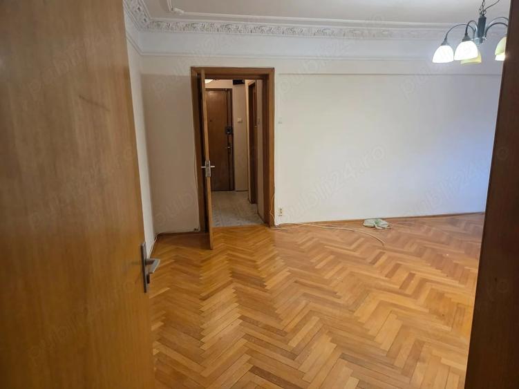 Inchiriez apartament cu trei camere Parter 4E AFI COTROCENI pretabil spatiu birou - 10