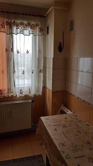 Apartament cu 2 camere semidecomandat în Drumul Taberei