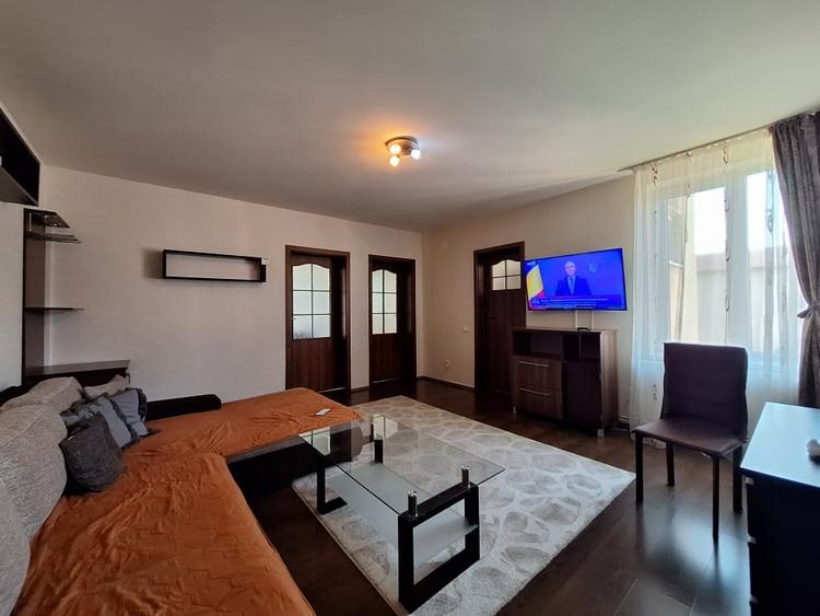 Apartament cu 3 camere semidecomandat, mobilat în Florești — fotografia 2