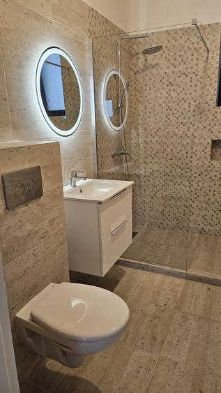 Duplex cu 4 camere cu Canalizare în Prelungirea Ghencea