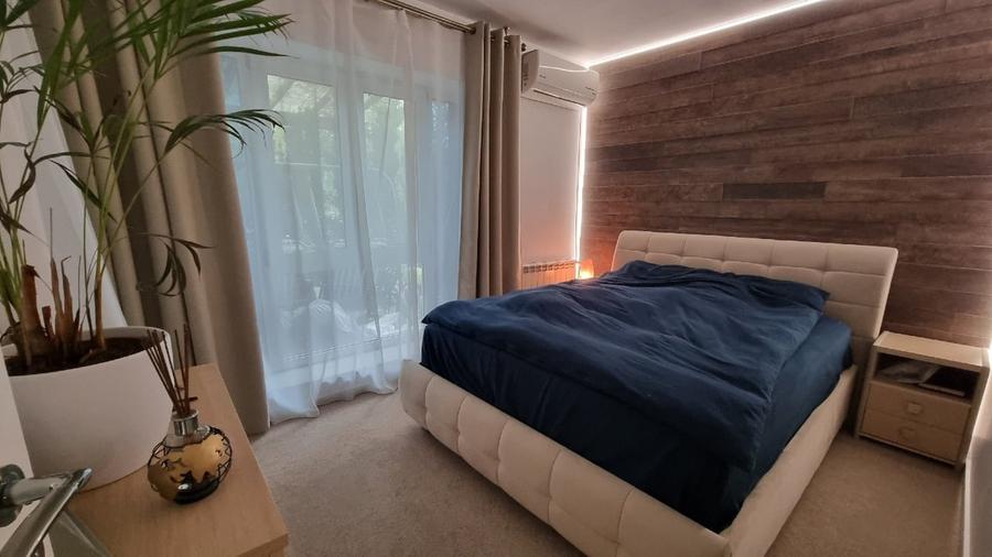 Apartament cu 3 camere decomandat, mobilat în Tătărași