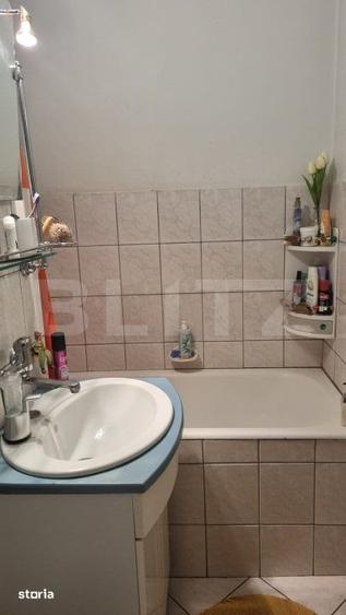 Apartament cu 3 camere decomandat în Cloșca