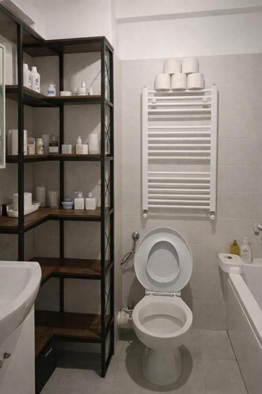 Apartament cu 2 camere decomandat în Calea București