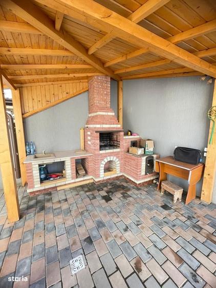 Casă cu 3 camere cu Teren 200 Mp în Bucium