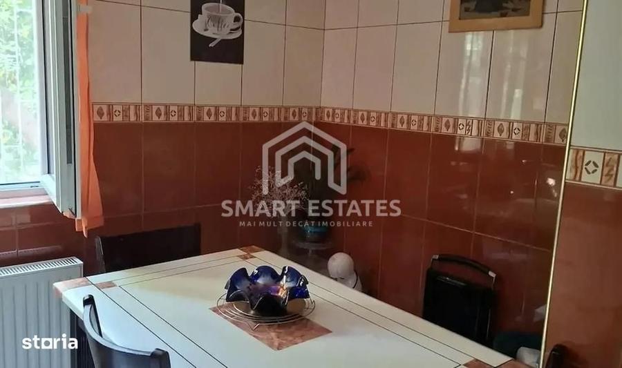 Apartament cu 3 camere decomandat în Berceni