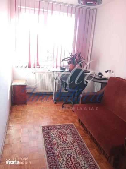 Apartament cu 4 camere semidecomandat în Grigorescu