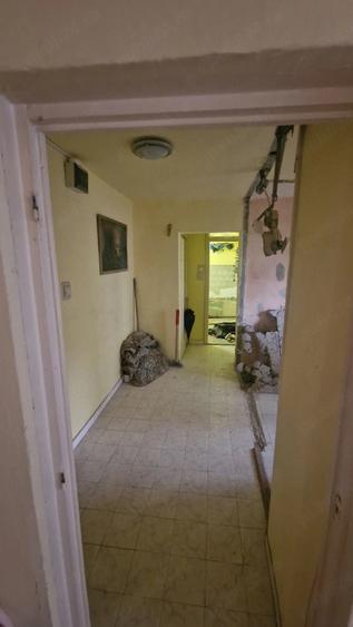 Apartament cu 2 camere decomandat în Soarelui