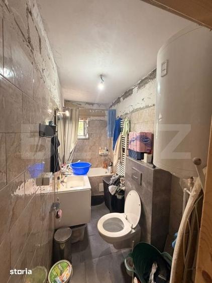 Casă cu 5 camere cu Teren 1820 Mp în Bunești