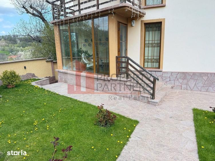 Casă cu 4 camere în Sohodol