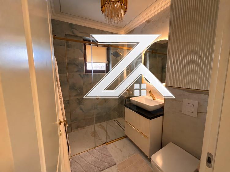 Apartament cu 3 camere decomandat, mobilat în Central