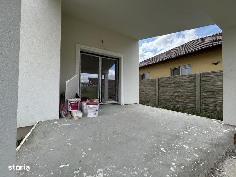 Casă cu 4 camere în Central