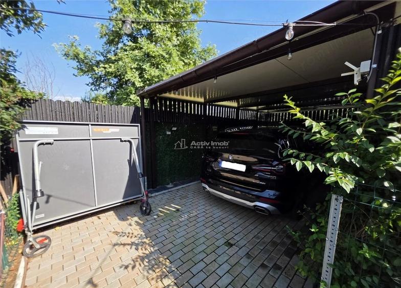 Casă cu 4 camere cu Teren 260 Mp în 1 Decembrie
