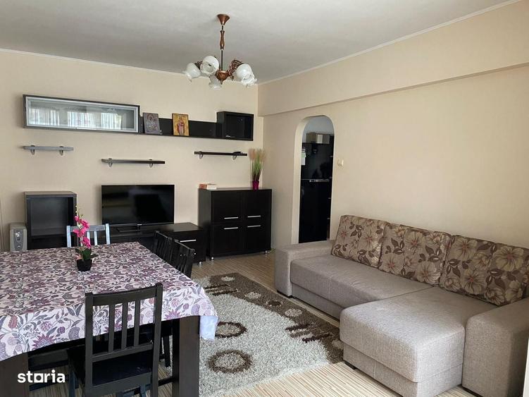 Apartament cu 3 camere semidecomandate, Centru - 8