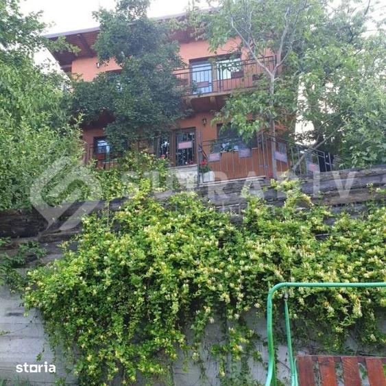 Casă cu 4 camere cu Teren 200 Mp în Grigorescu