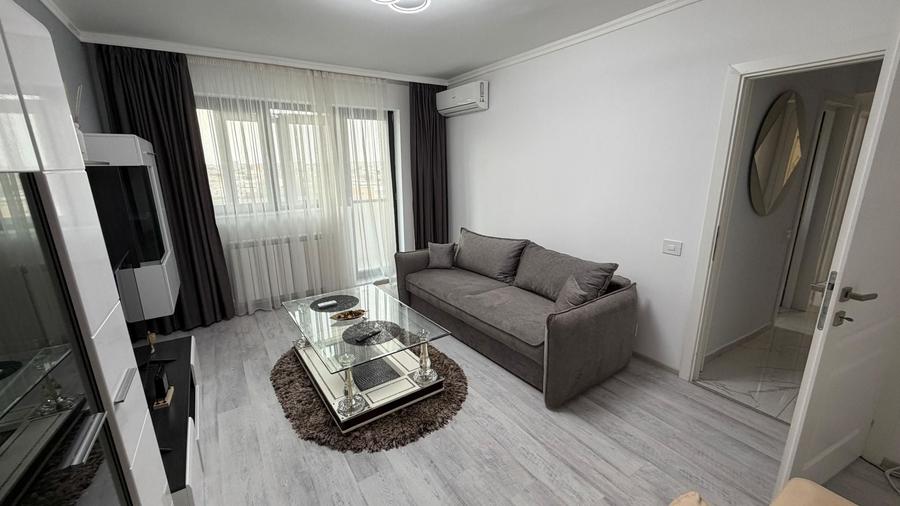 Apartament cu 2 camere decomandat, mobilat în Casa de Cultură