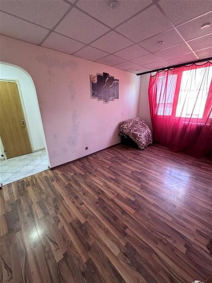 Apartament 3 Camere Semidecomandat Sos. Giurgiului - 9