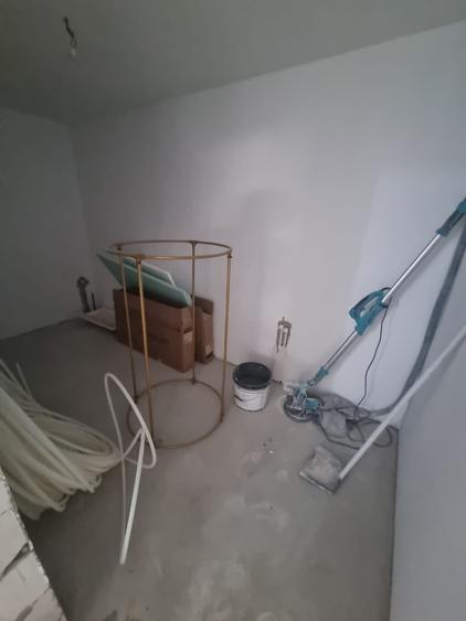 Casă individuală cu 6 camere cu Teren 350 Mp în Cetate
