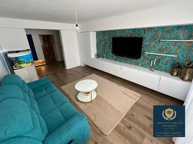 Apartament cu 3 camere decomandat în Central