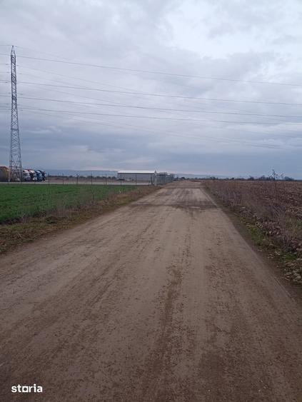 Teren de 3958 mp, în Central