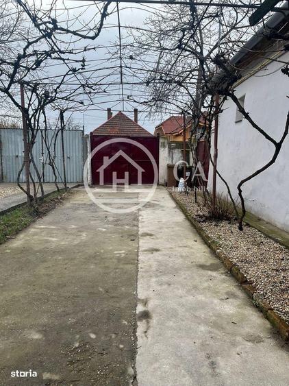 Casă cu 3 camere decomandat cu Teren 170 Mp în Central