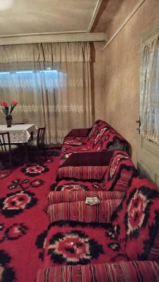 Casă cu 4 camere cu Teren 1000 Mp în Domașnea